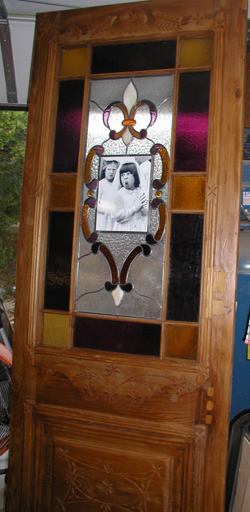 Quinn's of round Rock Women's Room Door